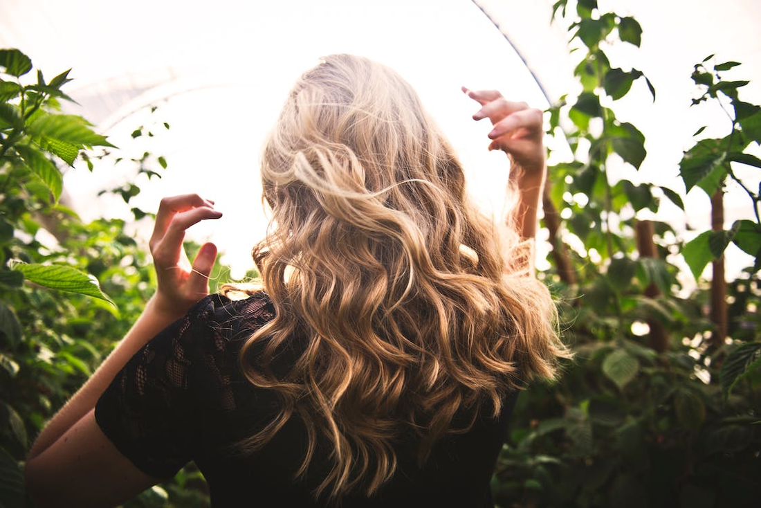 10 Tips to Grow Your Hair Faster and Stronger