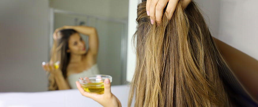 7 Benefits of Almond Oil for Hair