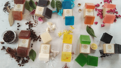 How to choose Best Natural Soaps for Skin & Body Care?